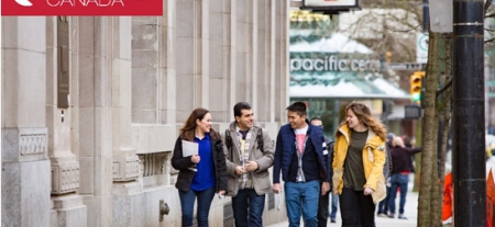 [DU HỌC CANADA]
NGÀNH TRUYỀN THÔNG KINH DOANH TẠI UNIVERSITY OF CANADA WEST 
